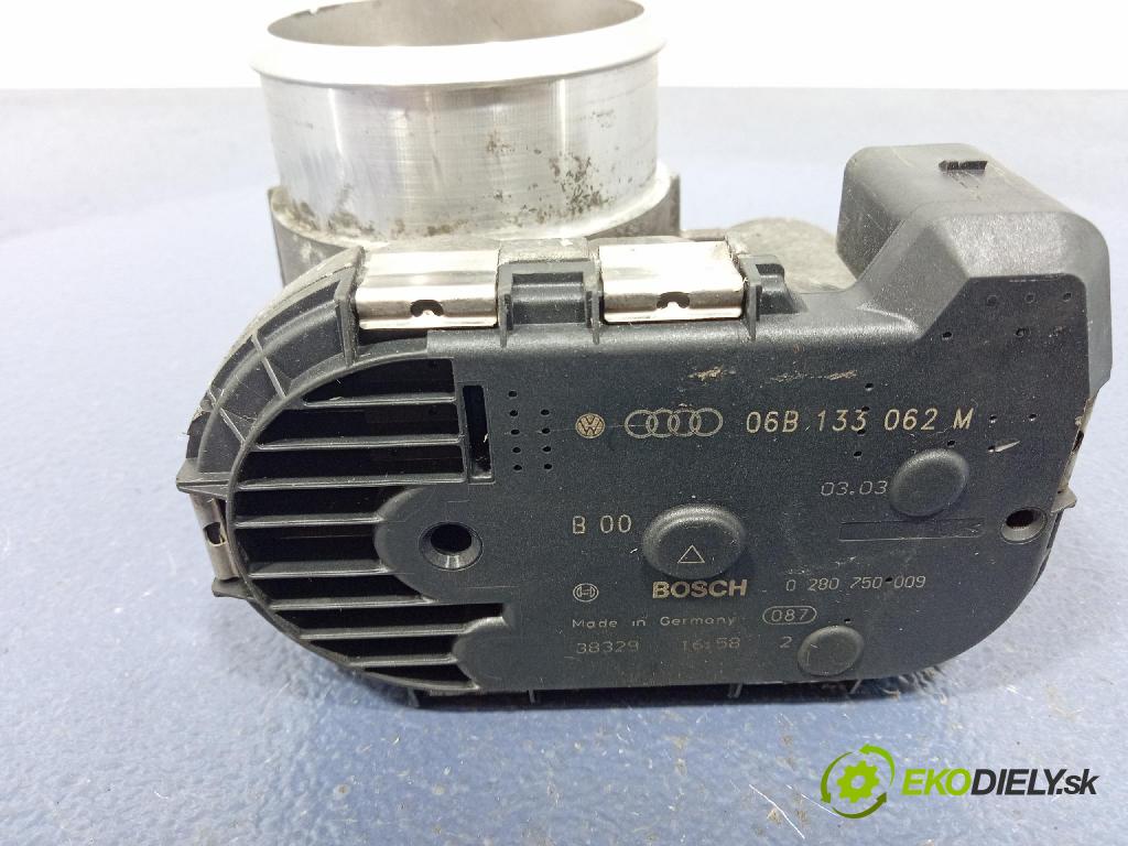 Audi A4 2003 škrticí klapka 06B133062M