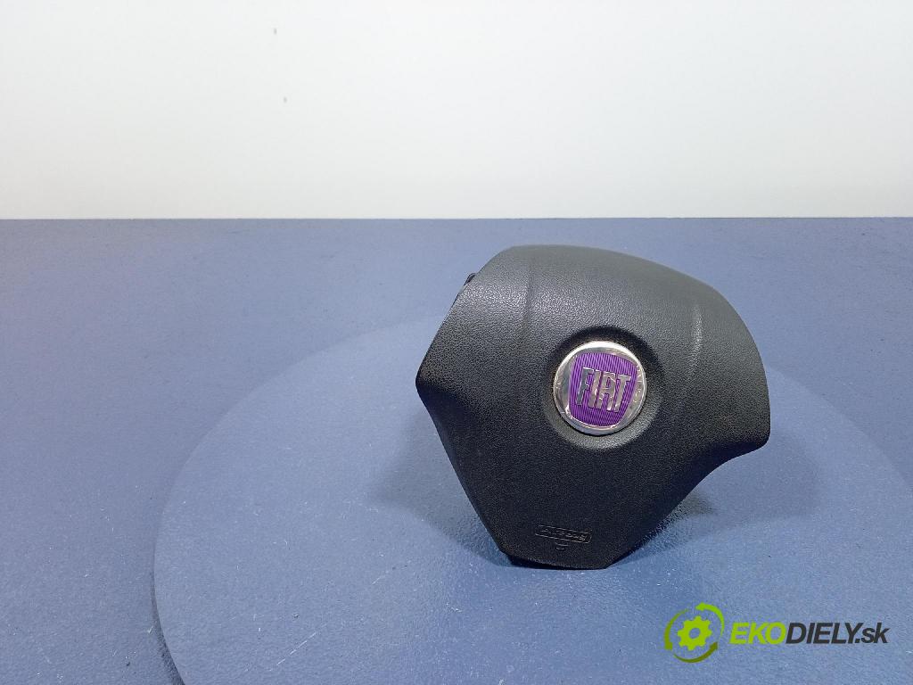 Fiat Fiorino 2009 Airbag: Řidiči: x 07354605270