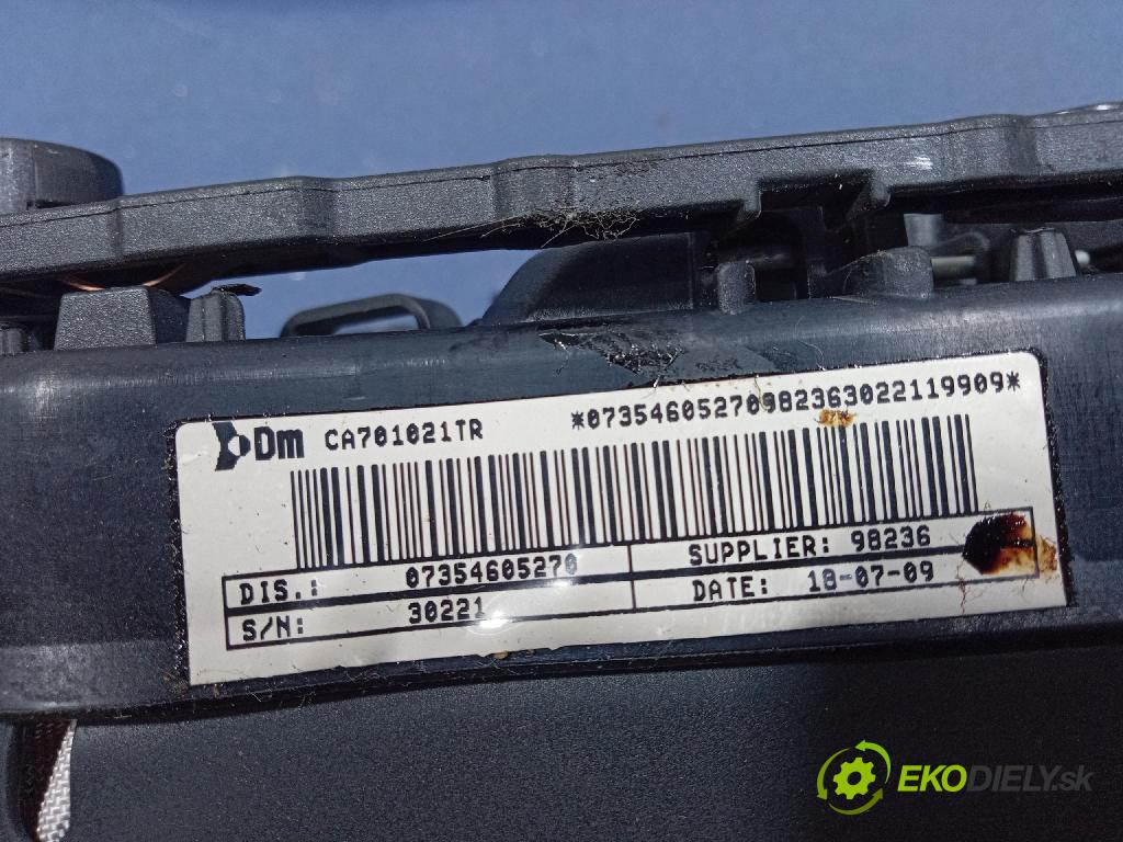 Fiat Fiorino 2009 Airbag: Řidiči: x 07354605270