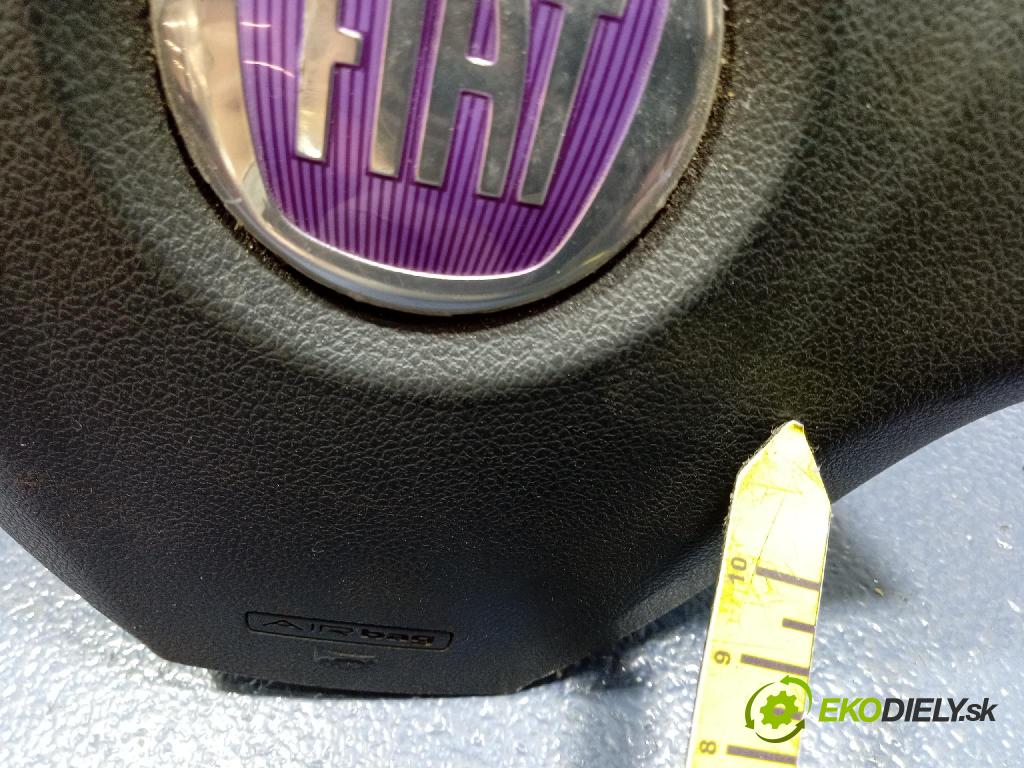 Fiat Fiorino 2009 Airbag: Řidiči: x 07354605270