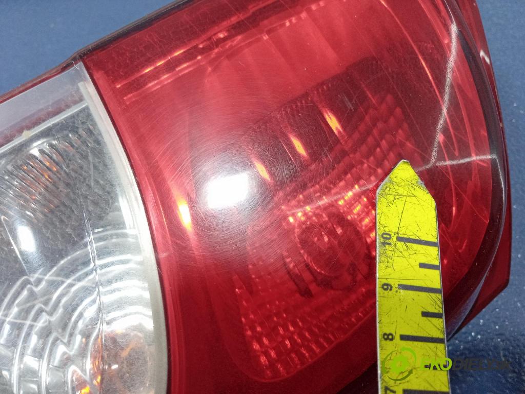 Fiat Fiorino 2009 světlo Zad: Práva: Mimo: 01353205080E