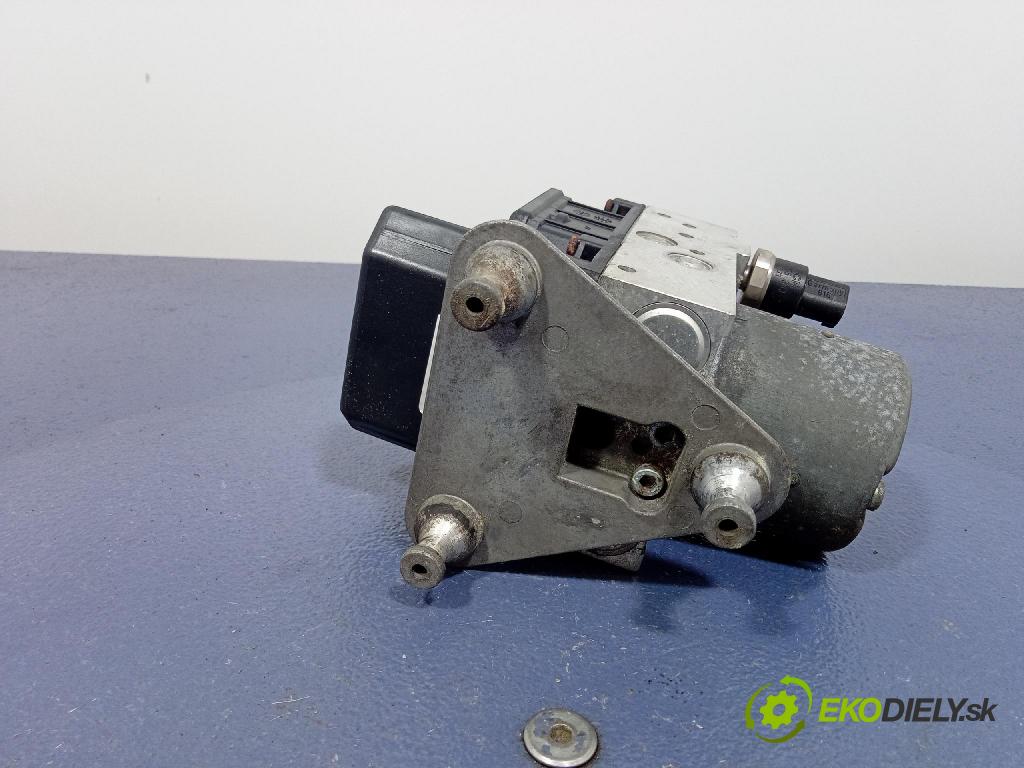 Mercedes Sprinter 2003 čerpadlo ABS x A0004466889