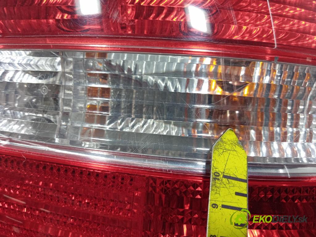 Volvo S40 2003 světlo Zad: Práva: Mimo: 30621884