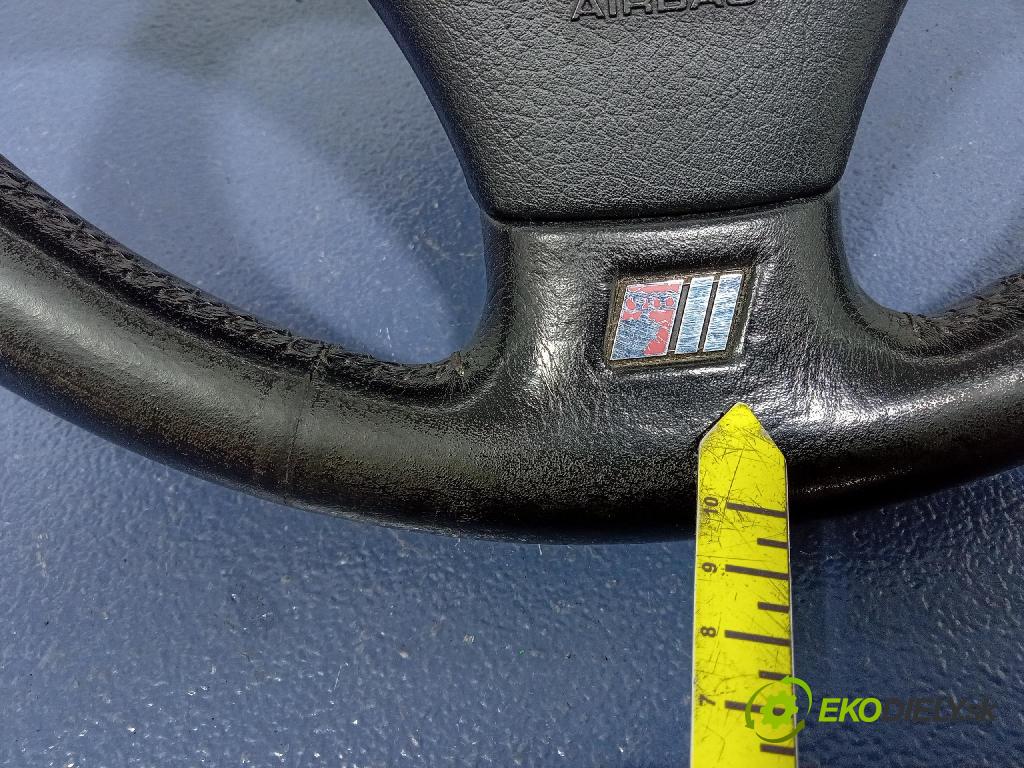 Audi A6 1999 volant 4BO124A