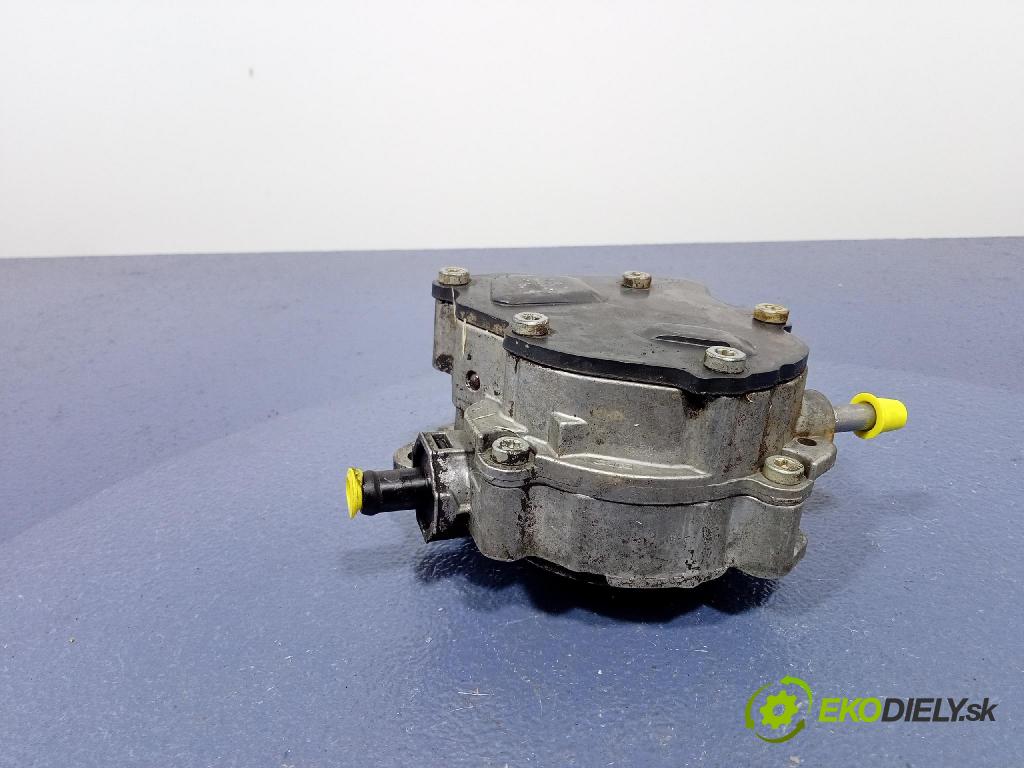 Seat Cordoba 2006 čerpadlo vakuová 038145209H