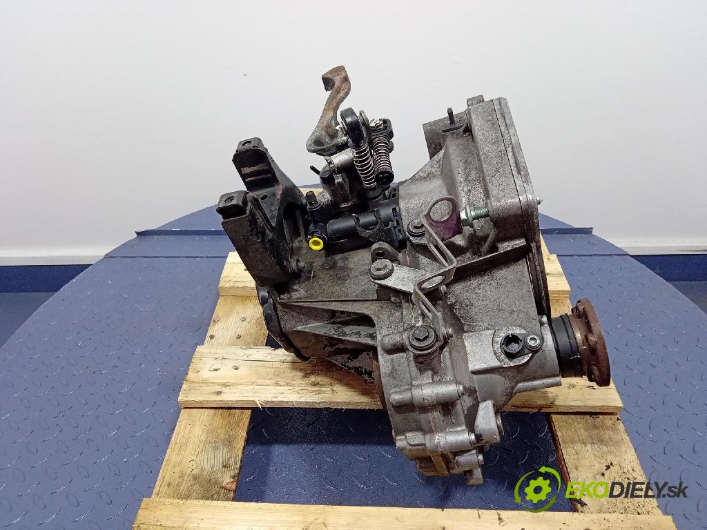 Seat Cordoba 2006 převodovka Ozubené kola: Manualna HCS