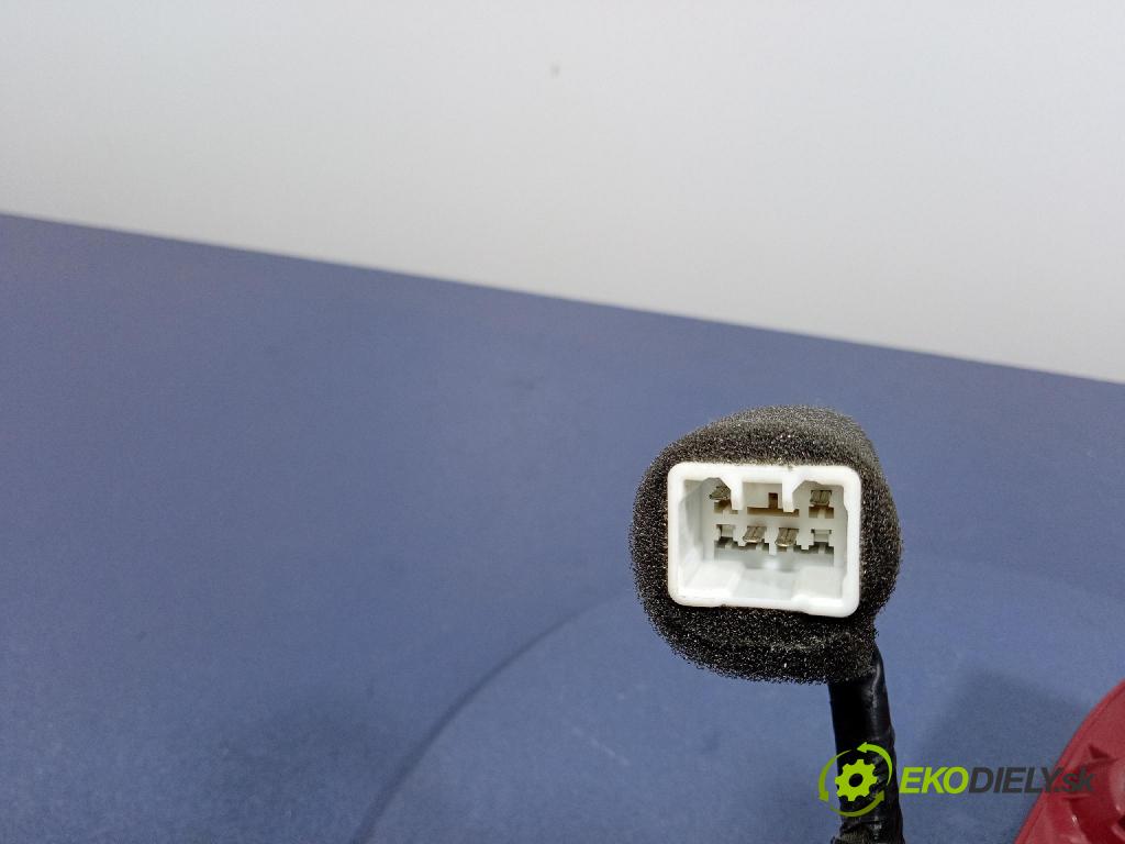 Kia Picanto 2022 světlo Zad: levá Mimo: 92401G6000