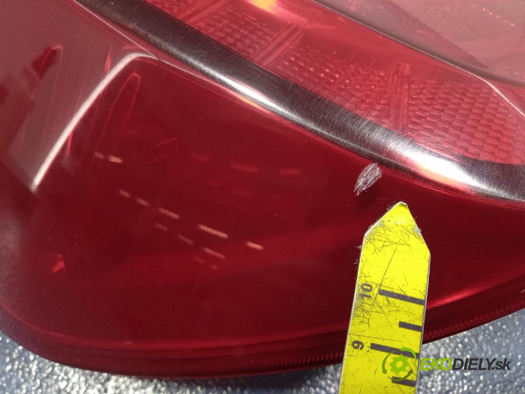 Kia Picanto 2022 světlo Zad: levá Mimo: 92401G6000