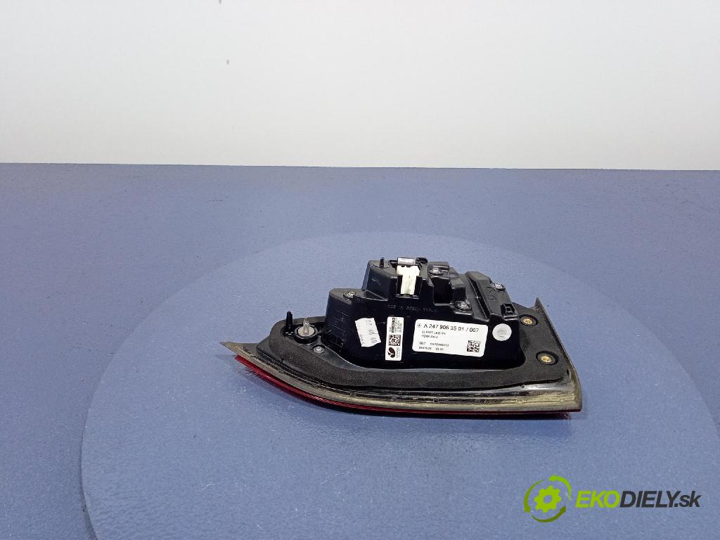Mercedes GLA-Klasa 0 světlo Zad: levá Uvnitř A2479063501