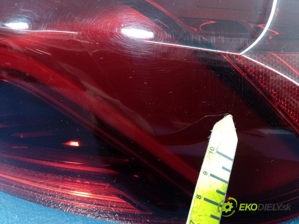 Bmw X6 2019 světlo Zad: Práva: Mimo: 7442274