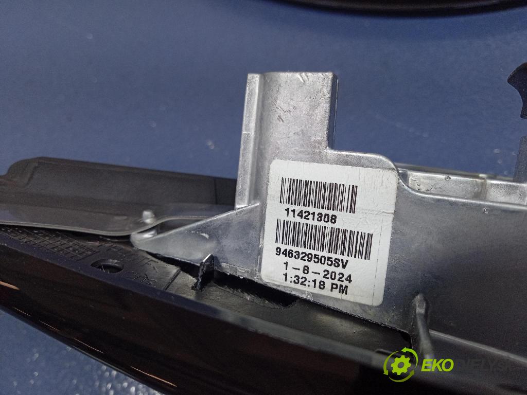 Bmw X6 2019 zpětné zrcátko Vlevo, odjet:
