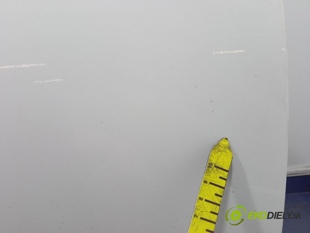 Kia Picanto 2022 dveře před prave