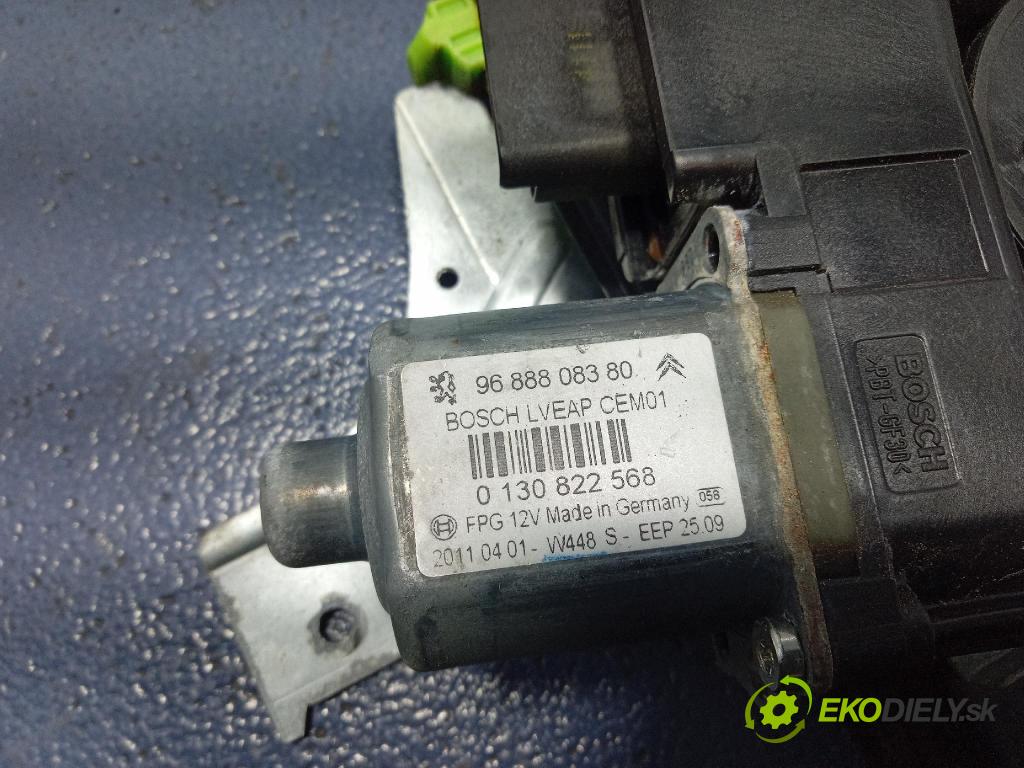 Peugeot 508 2011 mechanismus stahování Sklenka: Zad: v pravo: 9686441280