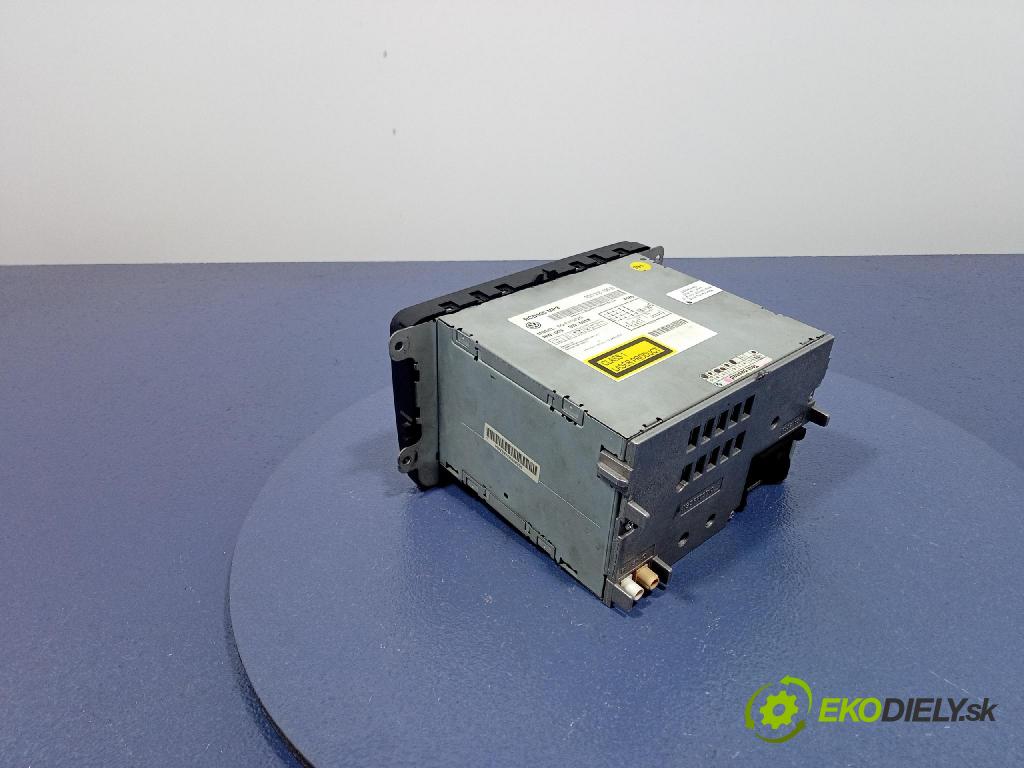 Vw Passat 2007 Radio I Navigácia: 3C0035195B