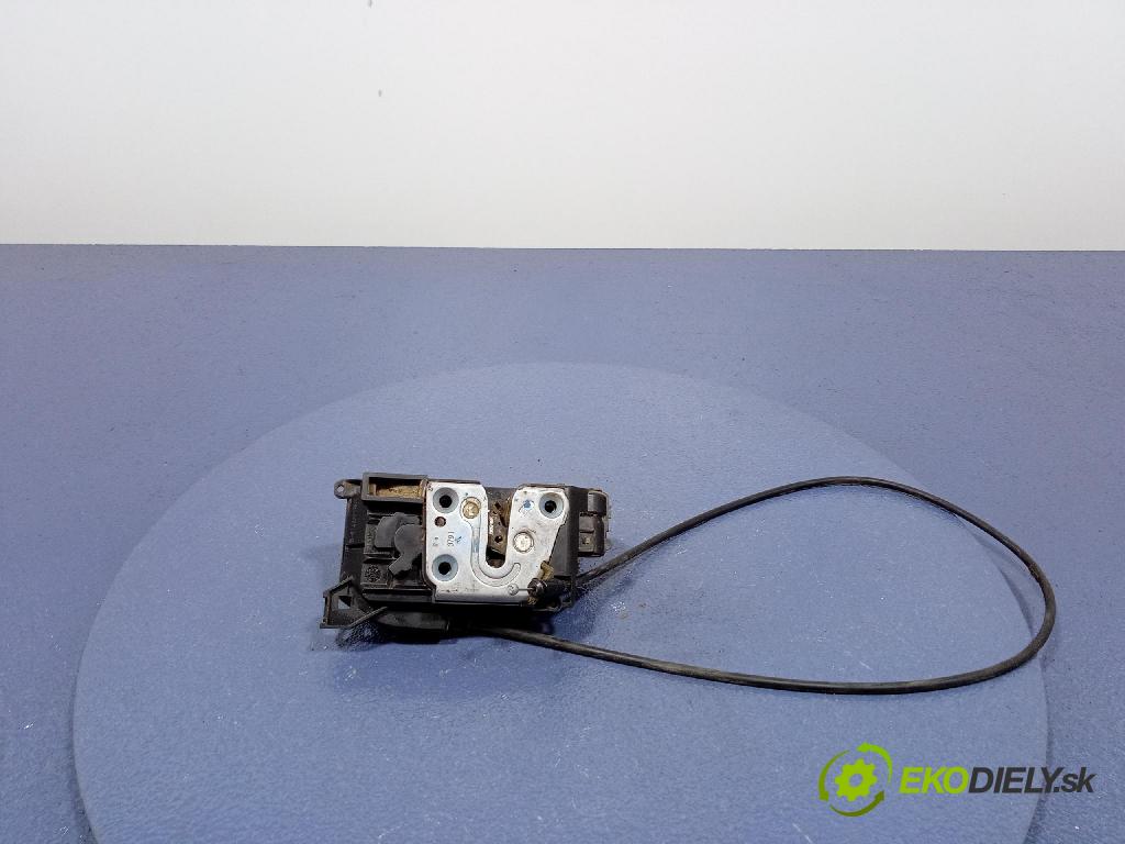 Renault Kangoo 2009 zámek dveře Zad: v pravo: 8200197719