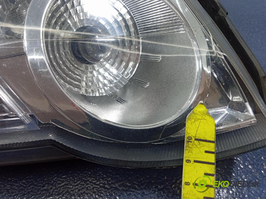 Renault Kangoo 2009 světlo v pravo: 08-551-1176R