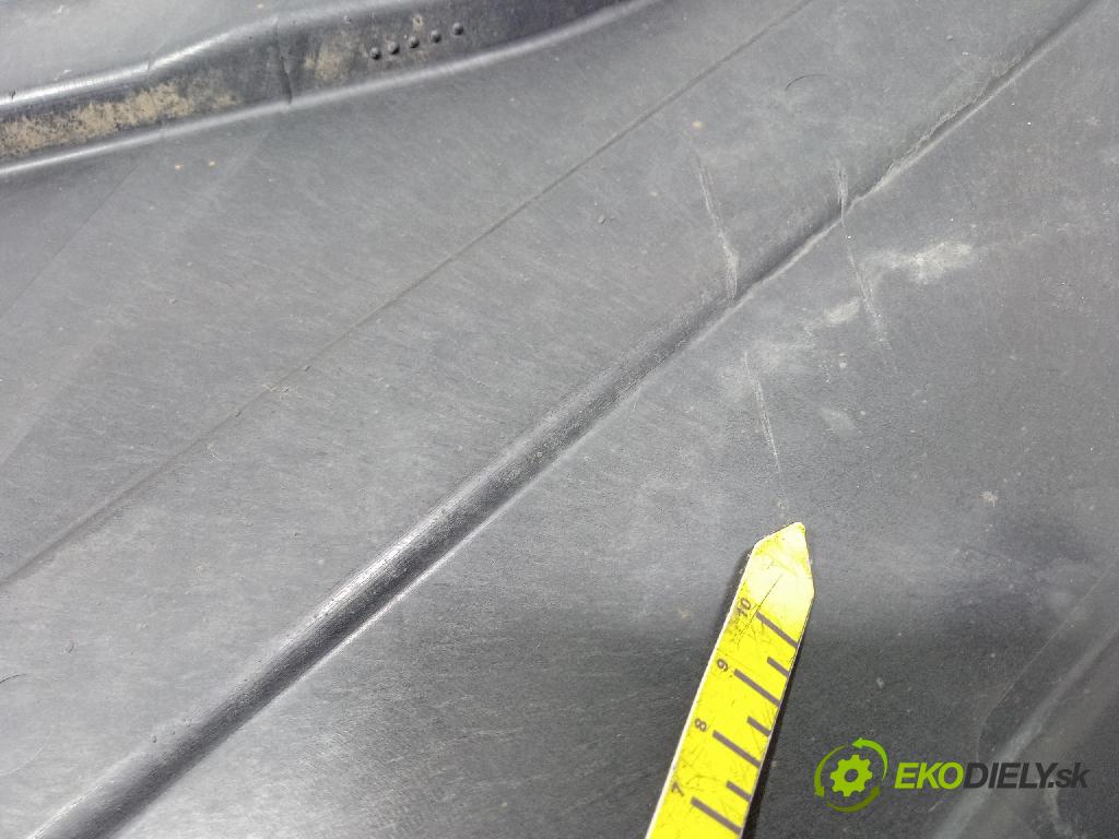Bmw X6 2019 kryt Plast: podvozek: 7424888