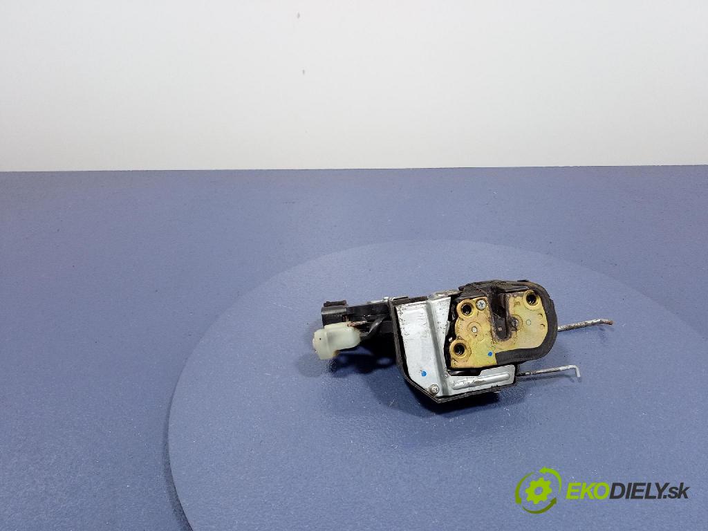 Toyota Rav4 2005 zámek Klapky: kufr