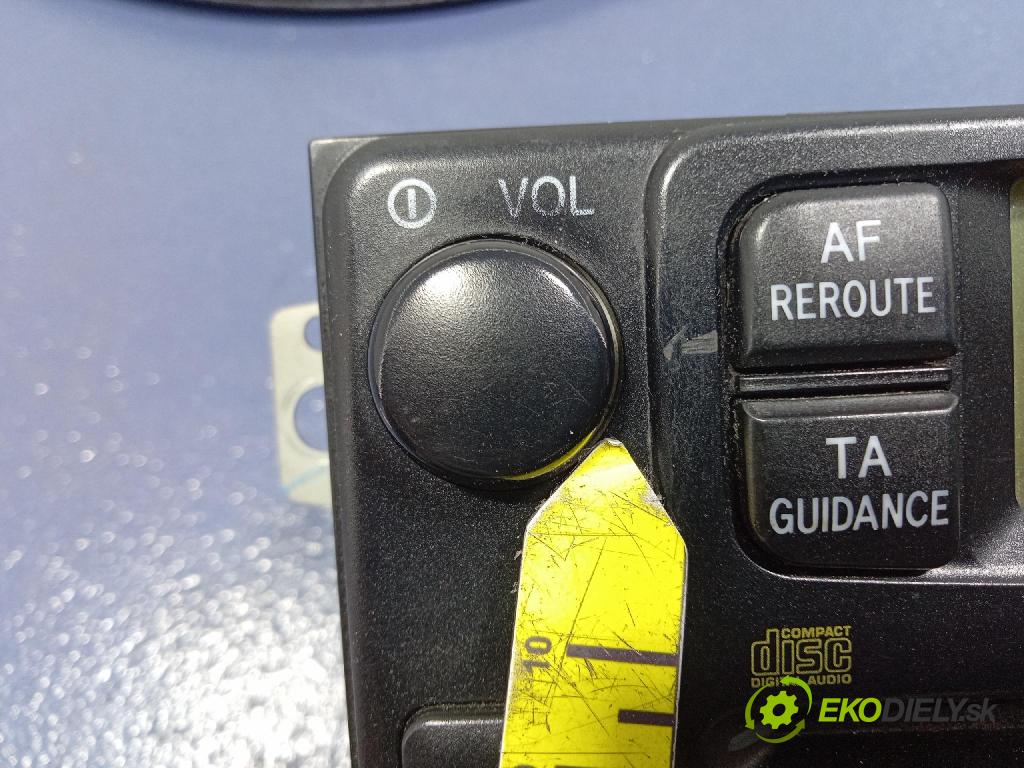 Toyota Rav4 2005 Radio I Navigácia: 86120-42130