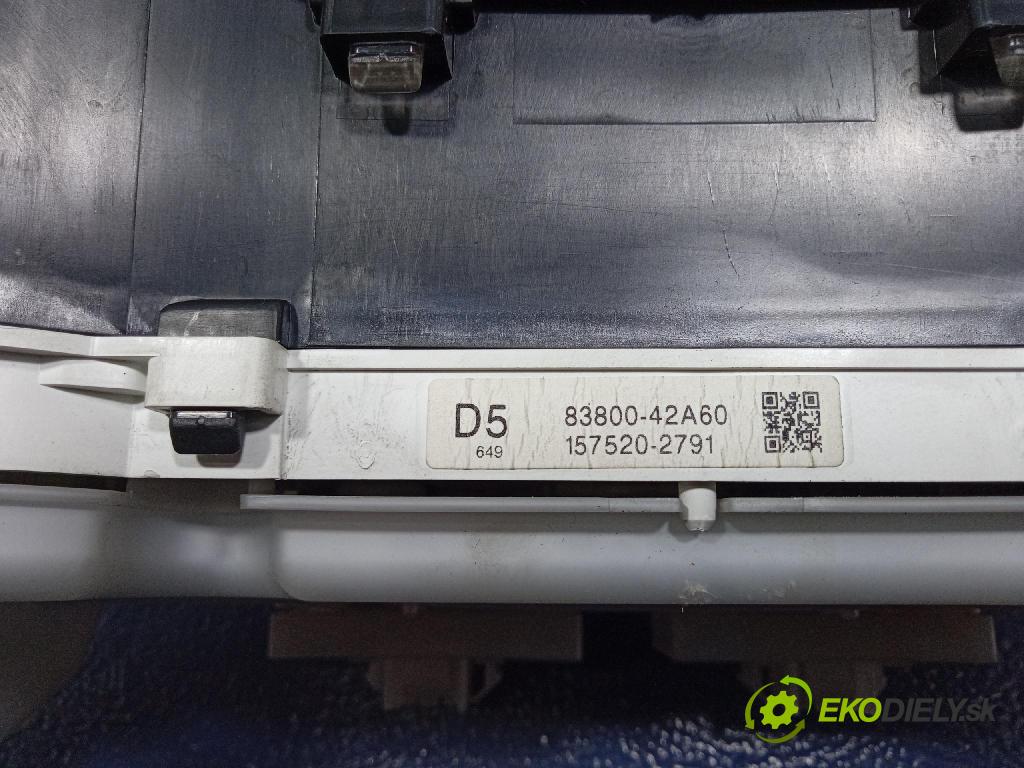 Toyota Rav4 2005 Přístrojová deska 83800-42A60