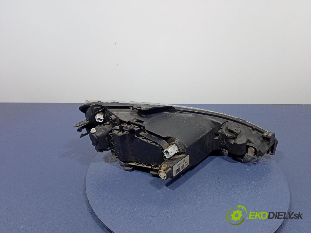 Peugeot 206 2005 světlo Levý: 89002771