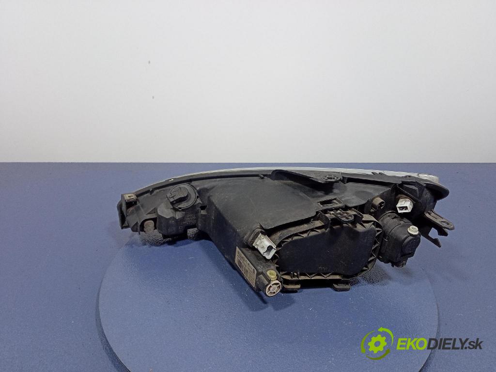 Peugeot 206 2005 světlo v pravo: 9628666780