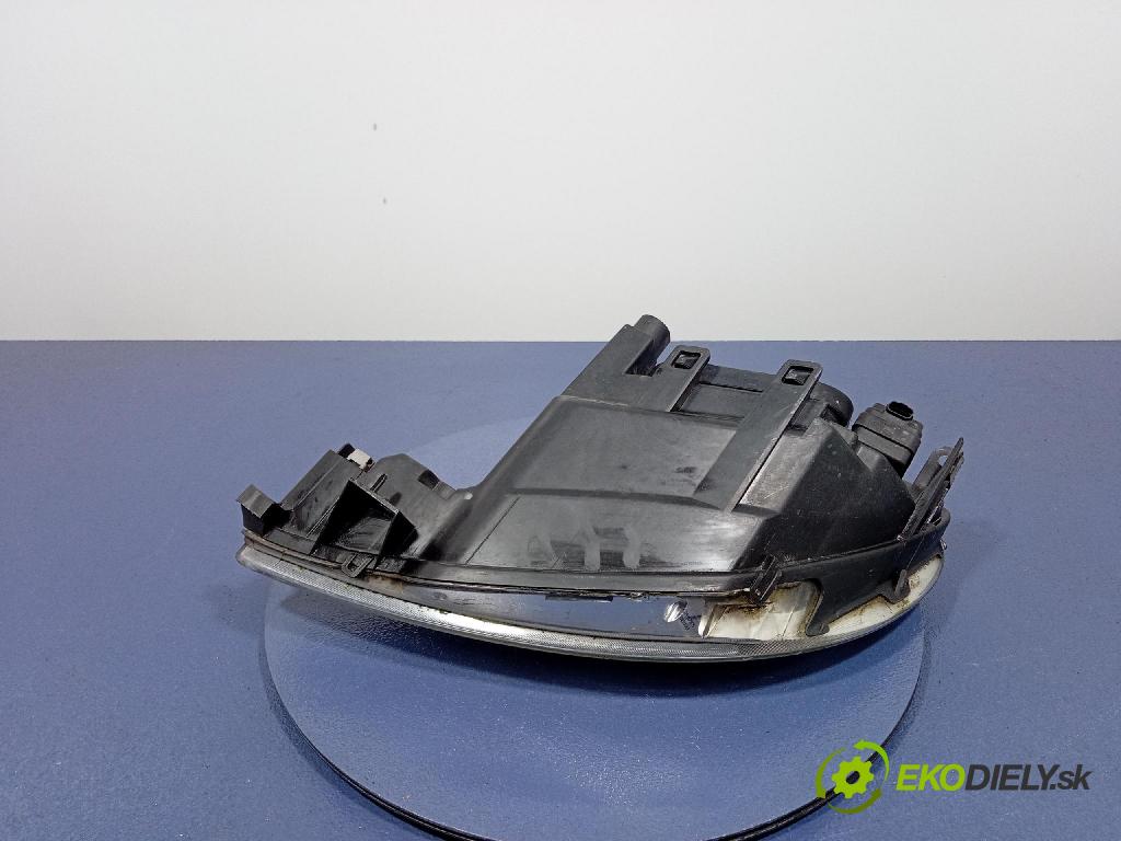 Peugeot 206 2005 světlo v pravo: 9628666780