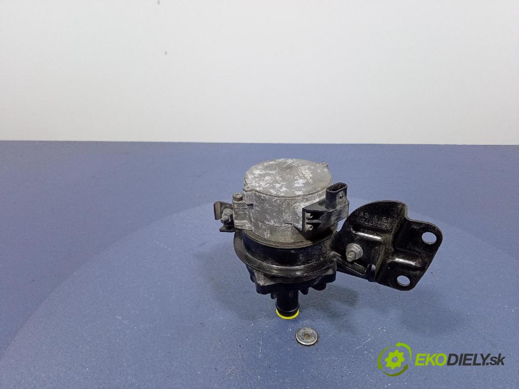 Fiat 500e 2015 čerpadlo Voda 52014556AD