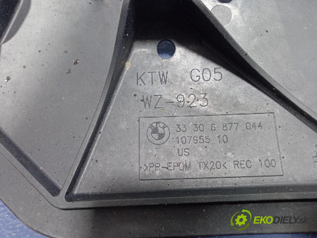Bmw X6 2019 kryt Plast: podvozek: 6877044
