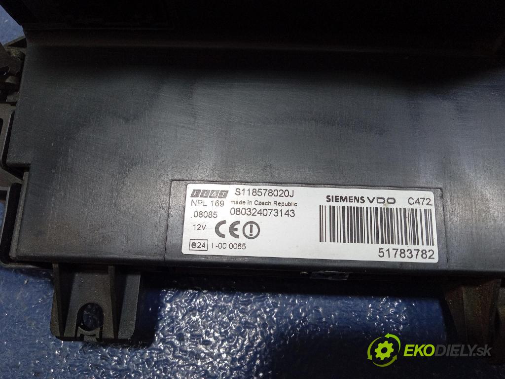 Fiat Panda 2008 skříňka Pojistky 51783782