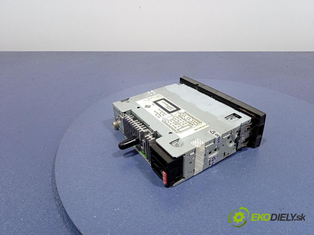 Fiat Panda 2008 Radio I Navigácia: 7354362410