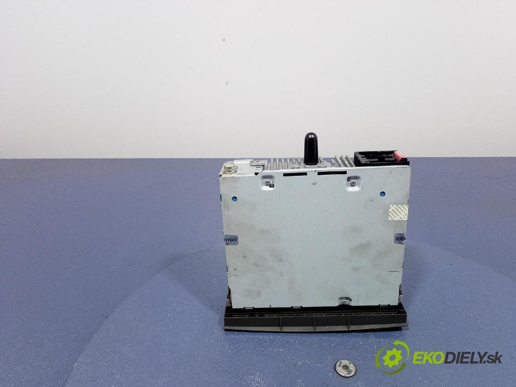 Fiat Panda 2008 Radio I Navigácia: 7354362410