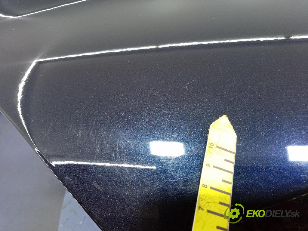 Bmw X6 2019 blatnik před Levý: