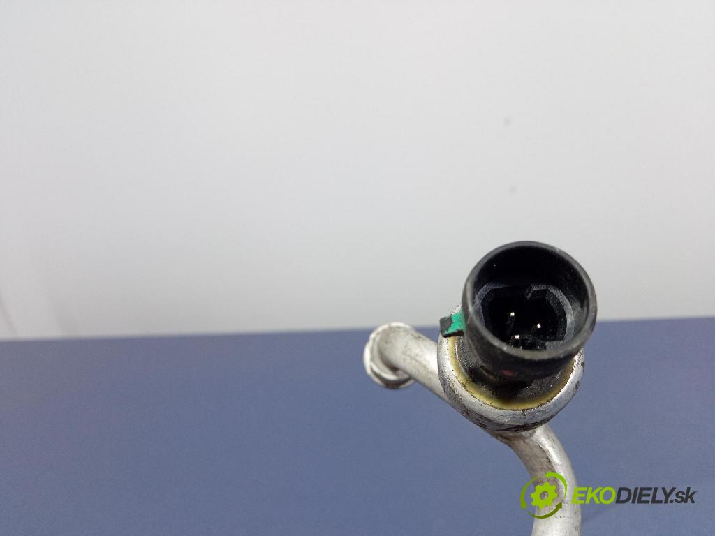 Fiat 500e 2015 rúrka Klimatizácia: 6810379AD