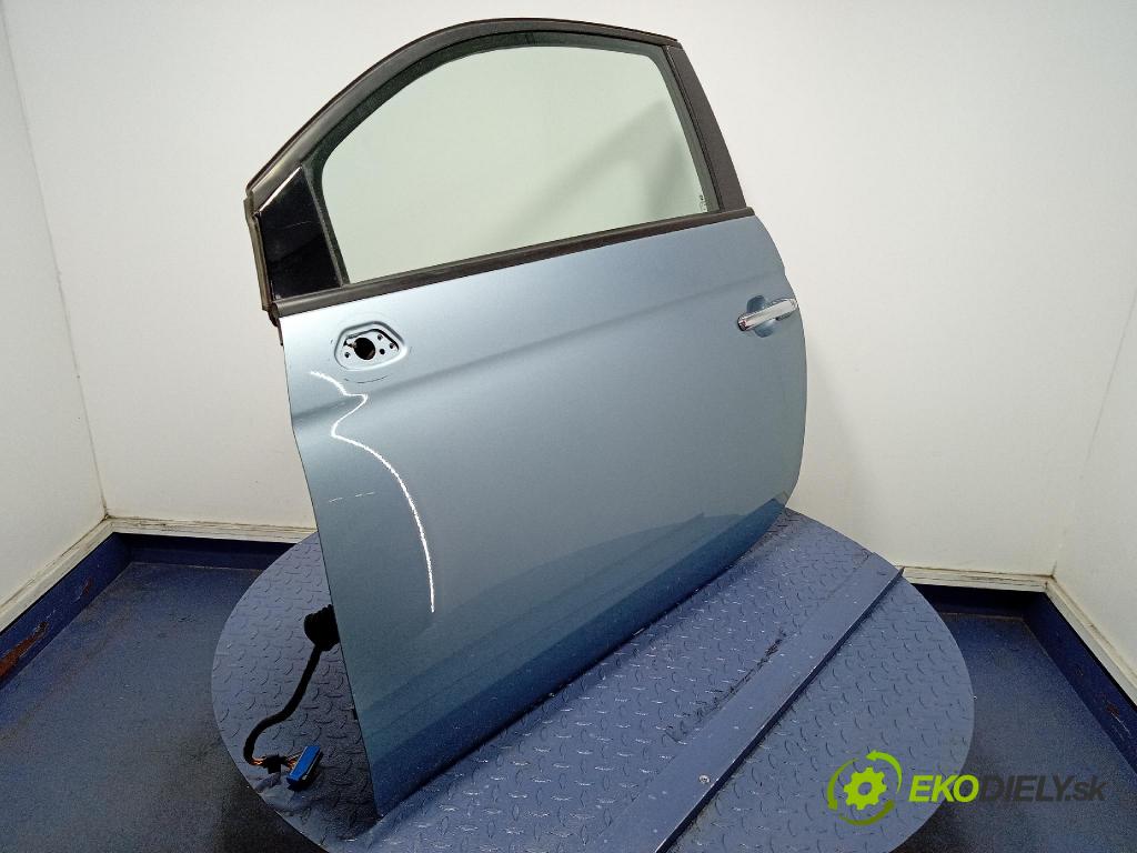 Fiat 500e 2015 dveře před Vlevo, odjet: