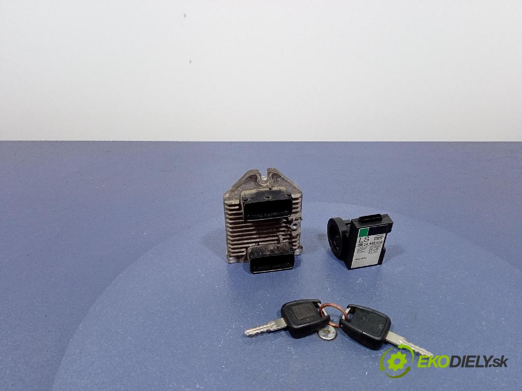 Opel Zafira 2003 riadiaca jednotka Motor: 55351752
