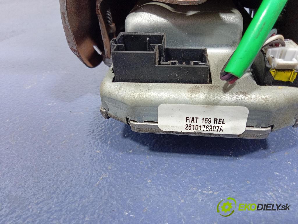 Fiat Panda 2008 Sloupek volantu x 51746818