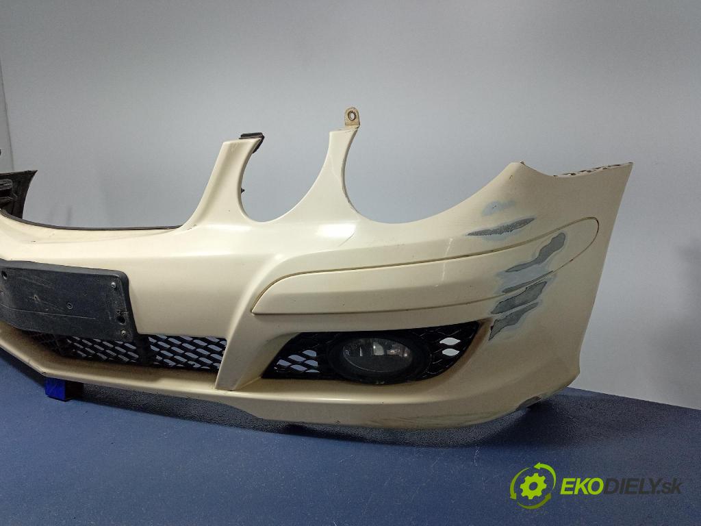 Mercedes E-klasa 2008 nárazník před