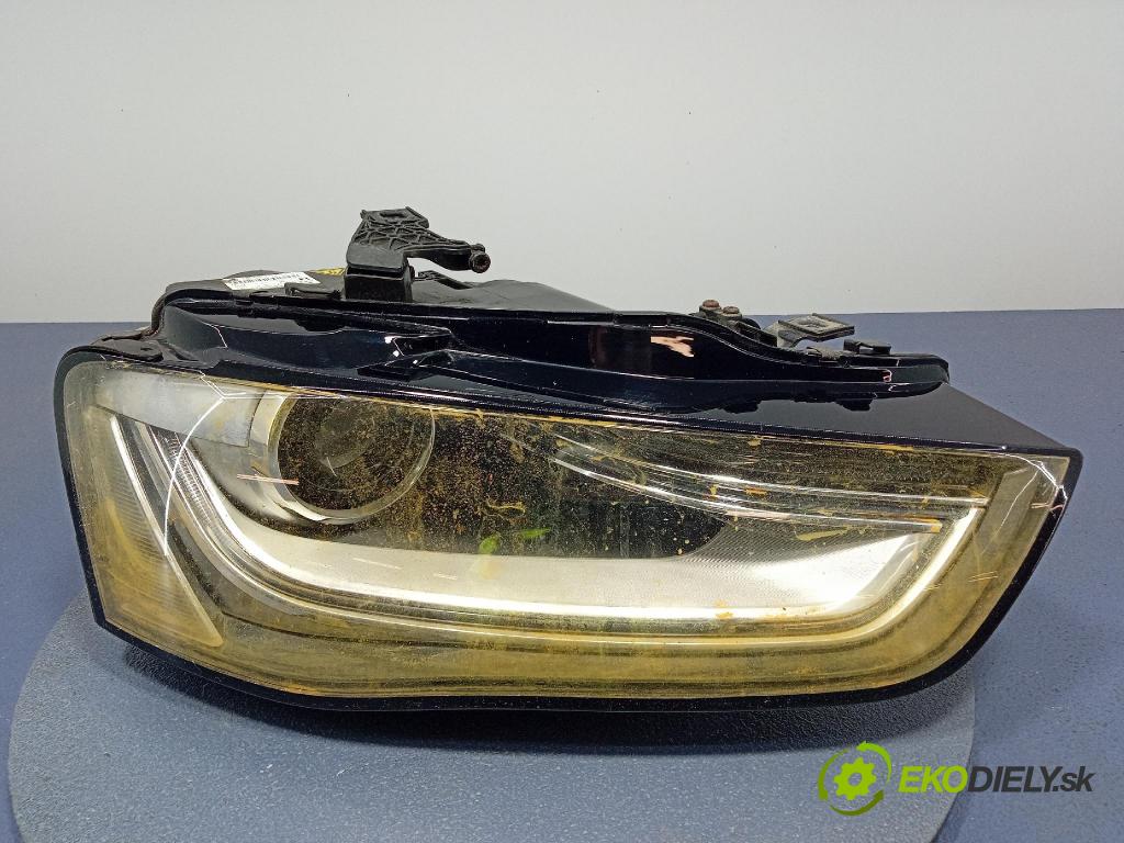 Audi A4 2012 světlo v pravo: 8K0941006C