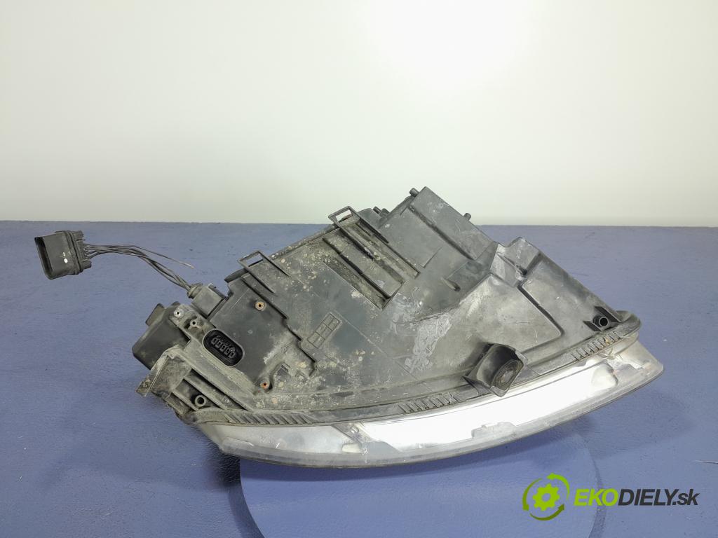 Audi A6 2005 světlo Levý: 4F0941003AK