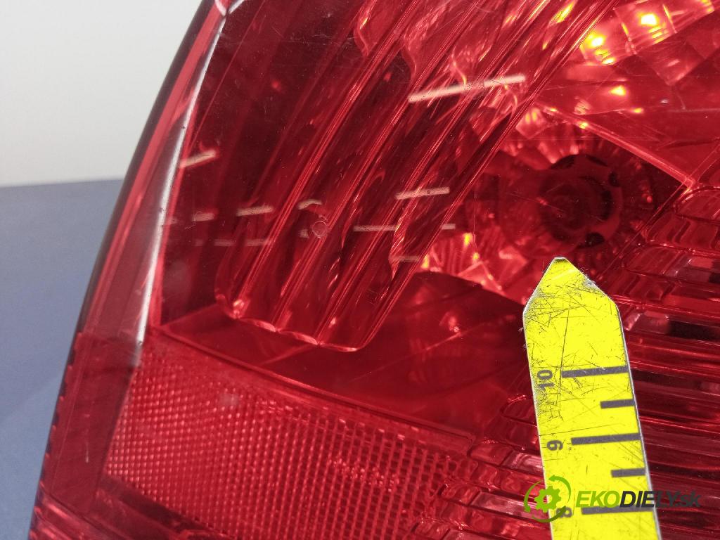 Peugeot 308 2008 světlo Zad: Práva: Mimo: 96814438XT