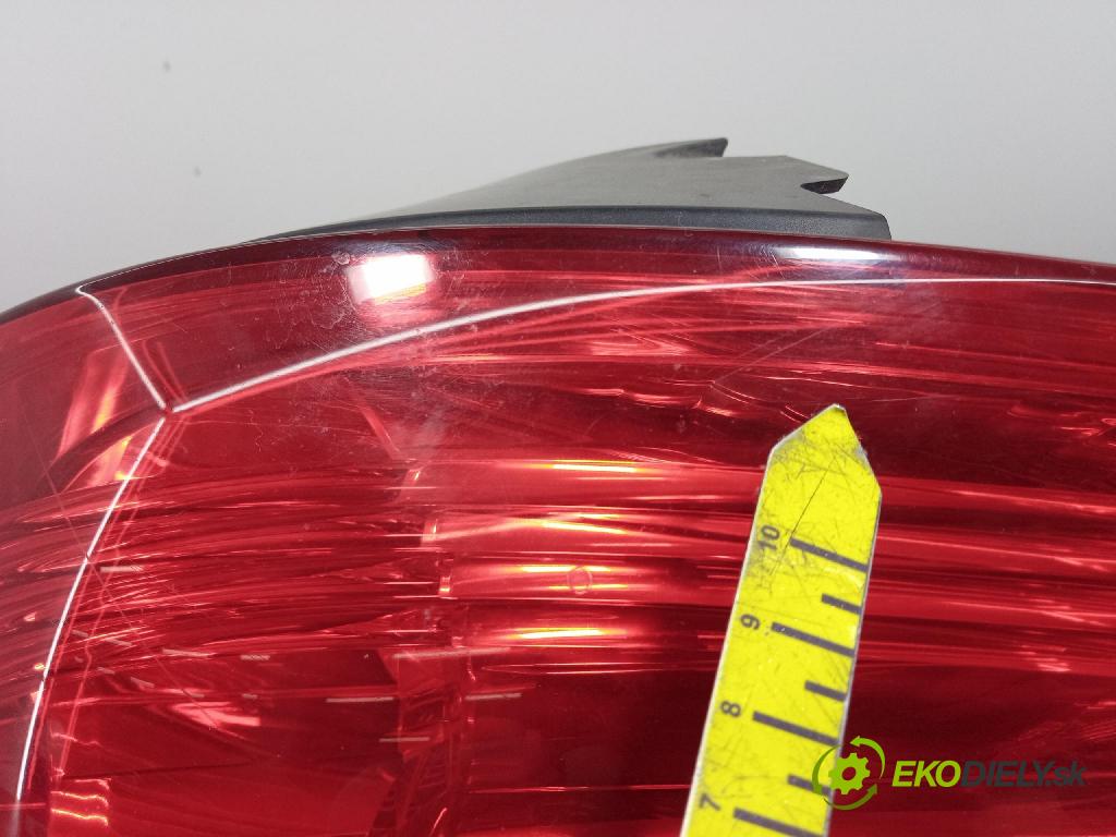 Peugeot 308 2008 světlo Zad: Práva: Mimo: 96814438XT