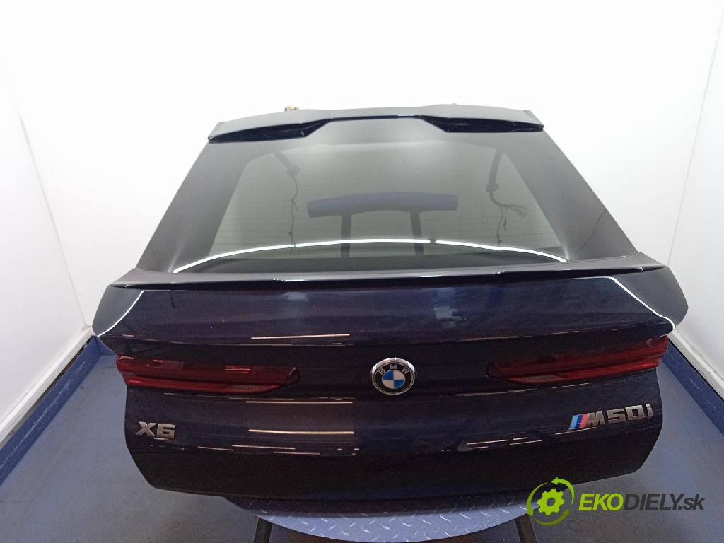 Bmw X6 2019 zadní dveře kufra: kufr