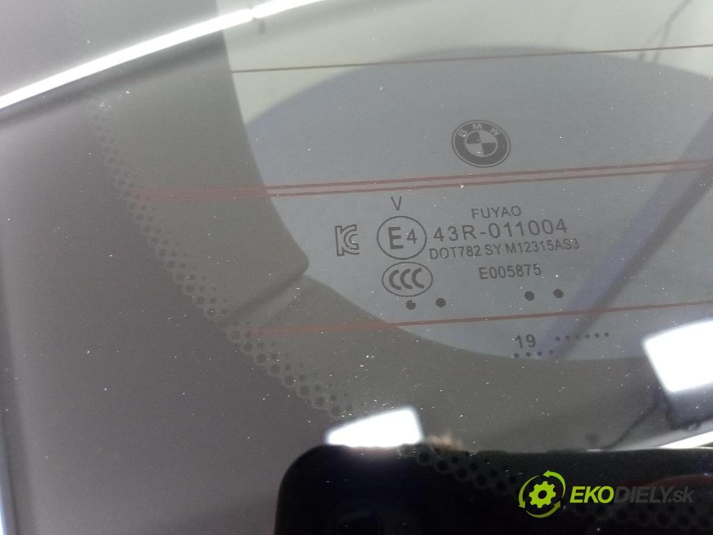 Bmw X6 2019 zadní dveře kufra: kufr