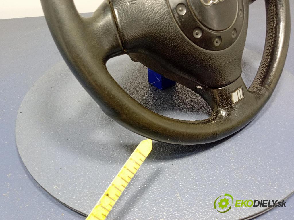 Audi A4 1997 volant 4A0419091BB
