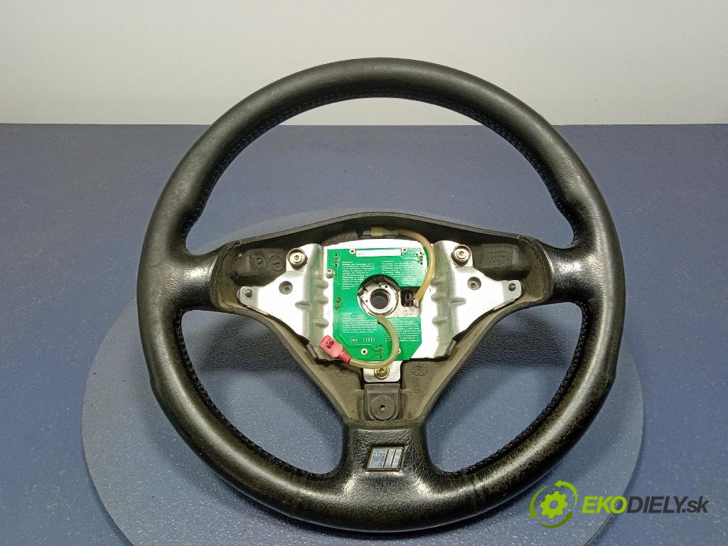 Audi A4 1997 volant 4A0419091BB