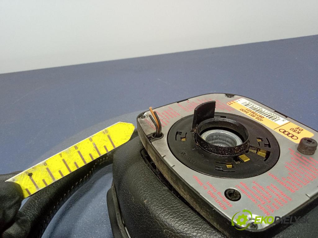 Audi A4 1997 volant 4A0419091BB