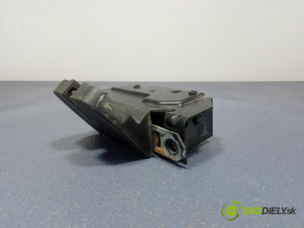 Opel Signum 2007 zámek Klapky: kufr 13185566