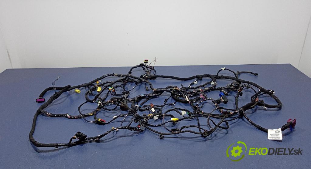 Fiat 500e 2015 instalace Elektrický: 68206061AD