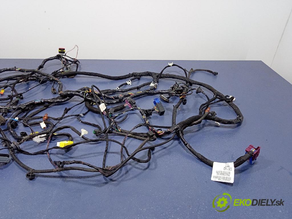 Fiat 500e 2015 instalace Elektrický: 68206061AD